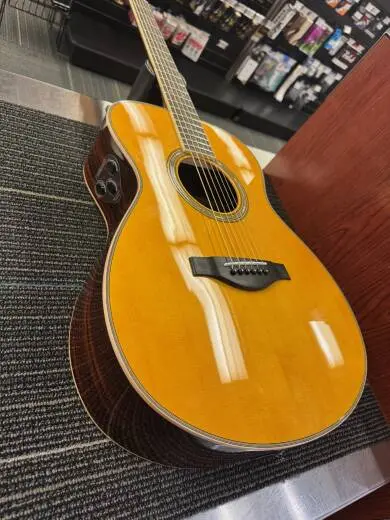 Yamaha - LSTA VT 2